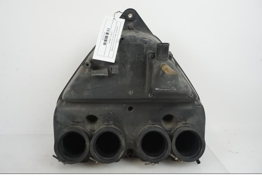 Vänster sida på Luftburk från en Yamaha XJ 900 S -1997 motorcykel.