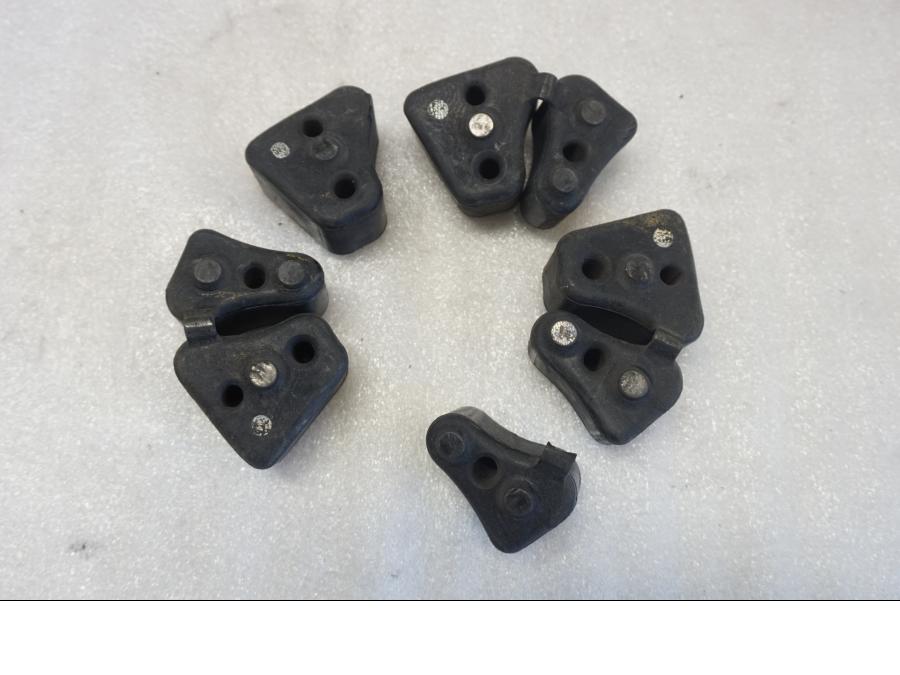 Framsidan på Ryckutjämnare från en Honda CBR 1100 XX -1998 motorcykel.