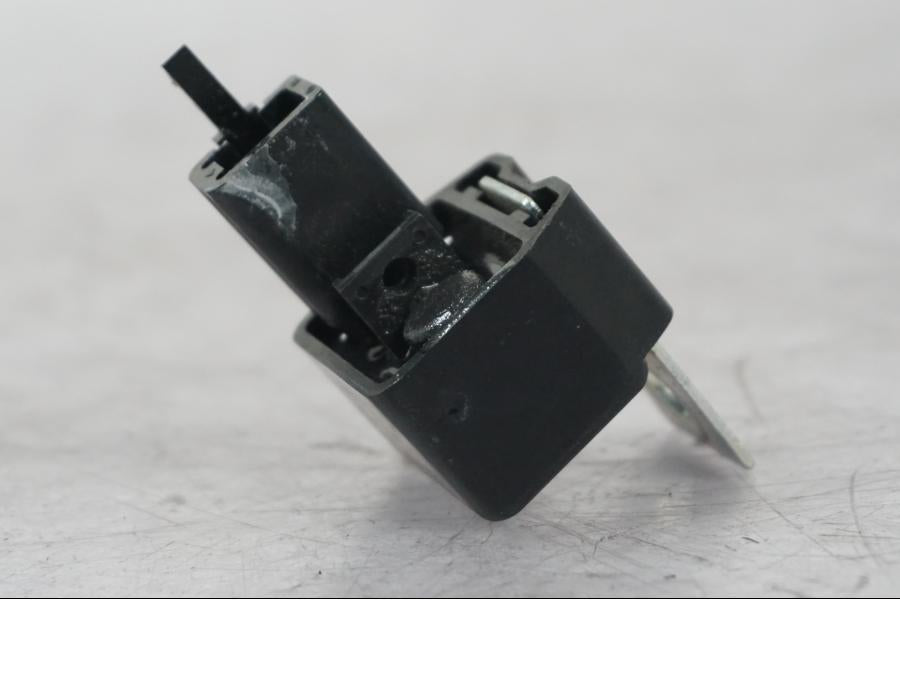 Höger sida på Blinkersrelä från en KTM 690 SM R -2009 motorcykel.