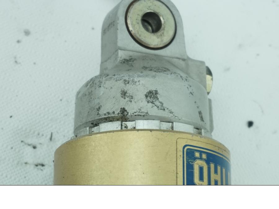 Vänster sida på Stötdämpare Öhlins från en Suzuki GSX 1100 EF -1985 motorcykel.