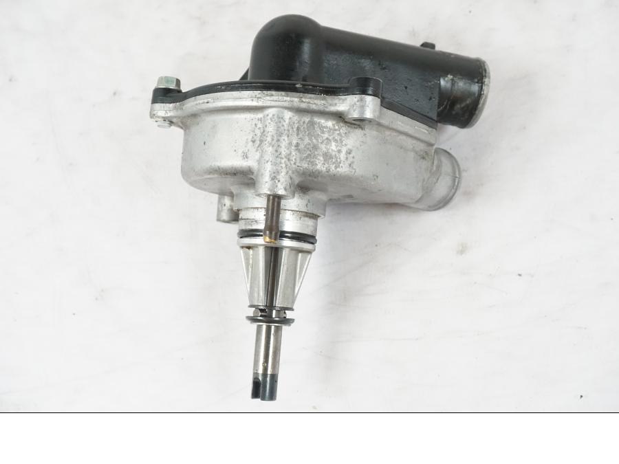 Extrabild1 på Vattenpump från en Kawasaki ZZ-R 1400 -2009 motorcykel.