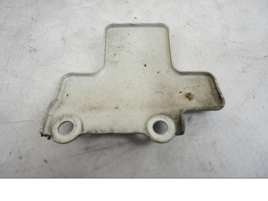 Höger sida på Bromshuvudcylinderskydd från en BMW R 850 R -2004 motorcykel.