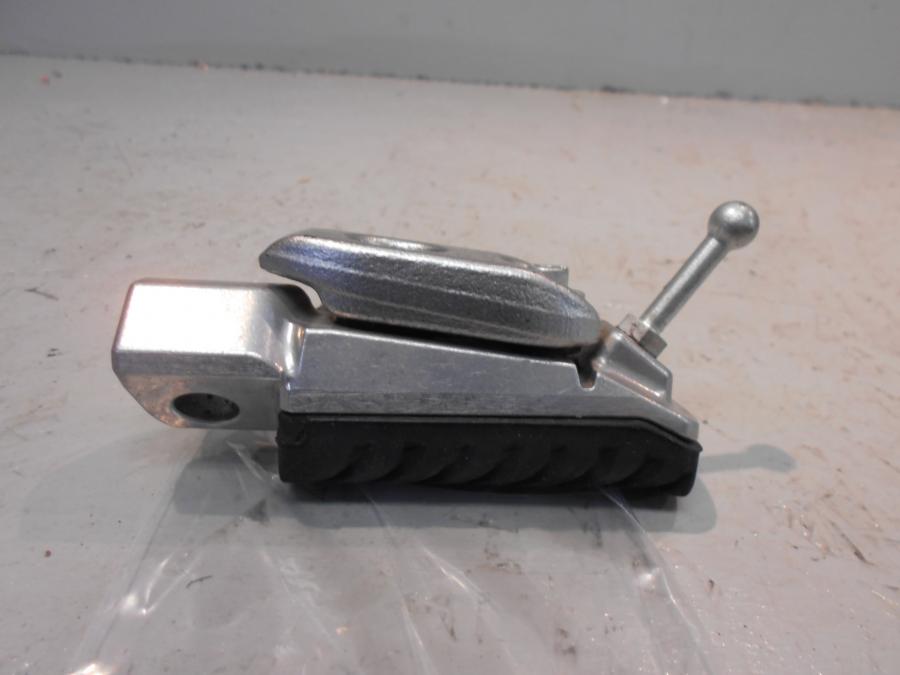 Baksidan på Fotpinne från en Kawasaki Ninja H2 -2018 motorcykel.