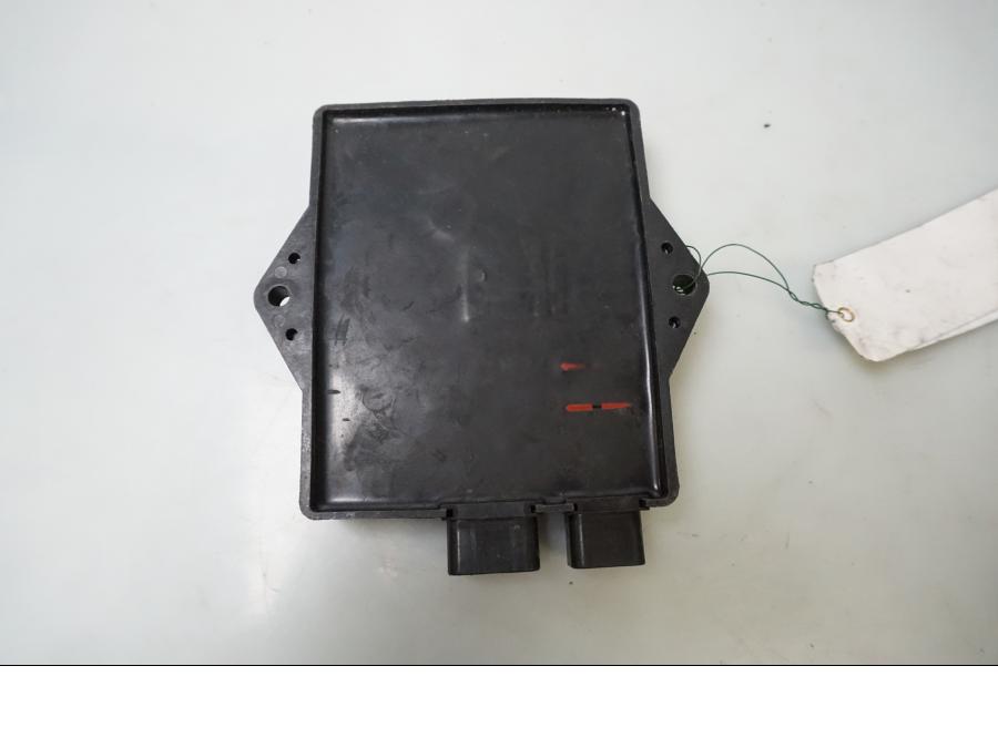 Baksidan på CDI / ECU från en Yamaha YZF R6 -2000 motorcykel.