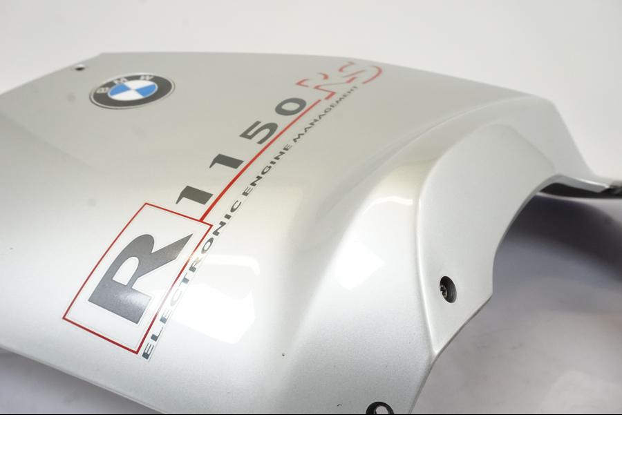Vänster sida på Sidkåpa från en BMW R 1150 RS -2003 motorcykel.