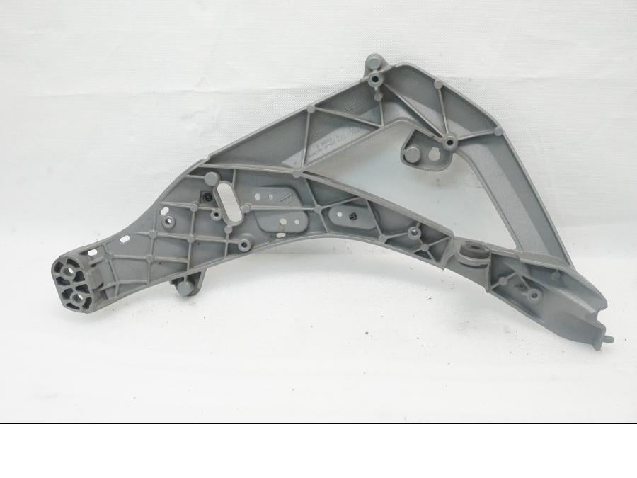 Baksidan på Kåpstag från en BMW R 1200 GSA -2017 motorcykel.