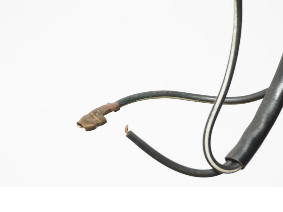 Snett nerifrån på Blinkers från en Yamaha XJ 750 -1982 motorcykel.