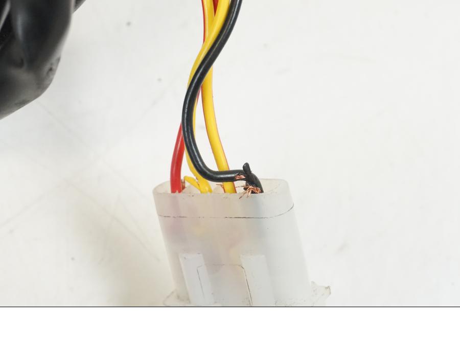 Extrabild3 på Styrelreglage från en Husqvarna 701 Supermoto -2020 motorcykel.