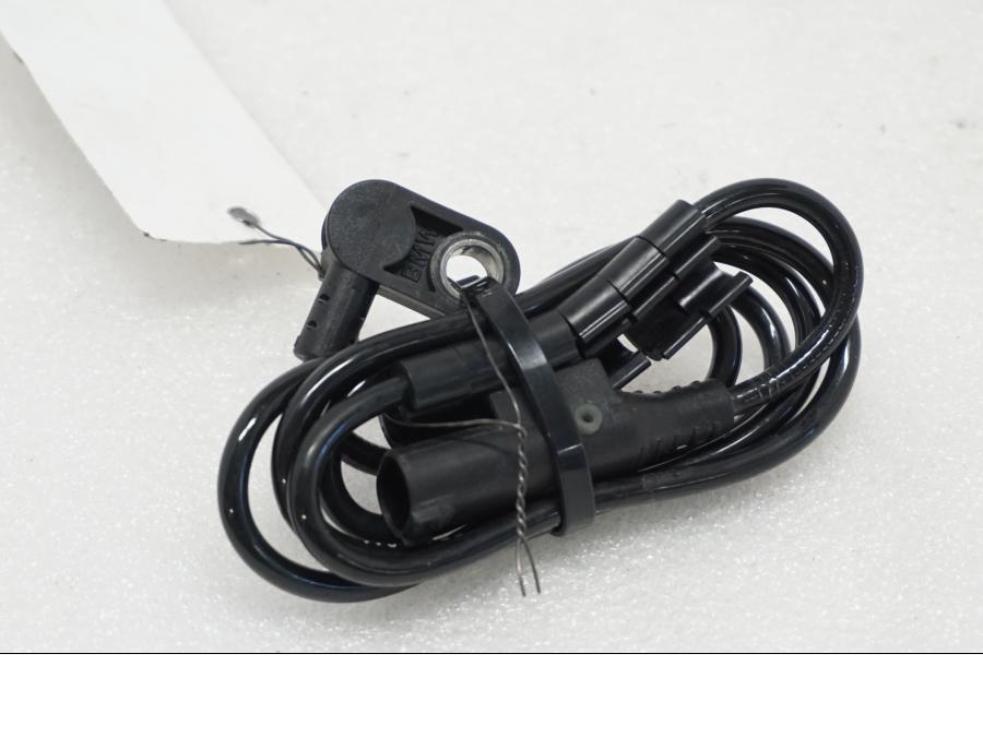 Framsidan på ABS givare från en BMW R 1200 GSA -2017 motorcykel.