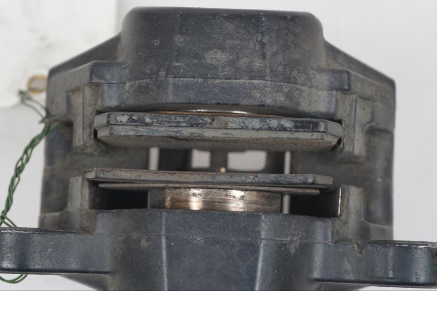 Extrabild3 på Bromsok från en Piaggio MP3 250 -2006 motorcykel.