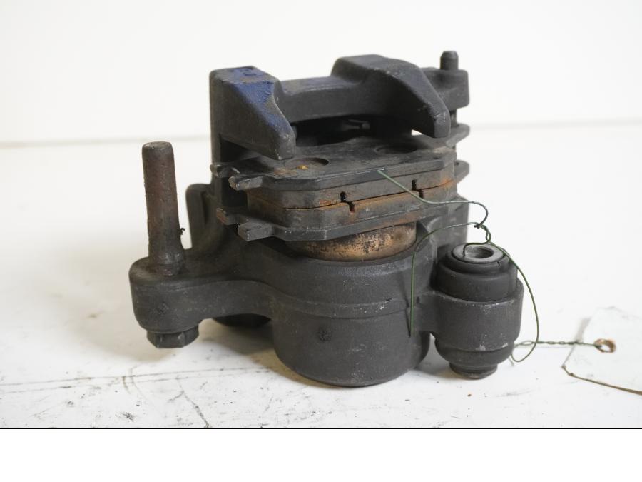 Höger sida på Bromsok från en Honda CBR 900 RR -1997 motorcykel.