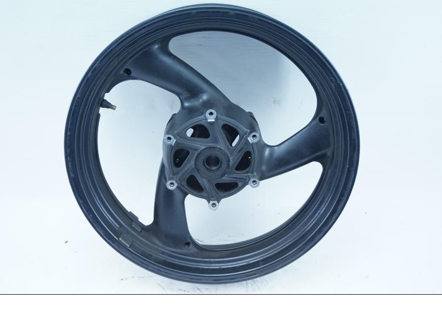 Vänster sida på Fälg från en Yamaha YZF 1000 R -1997 motorcykel.