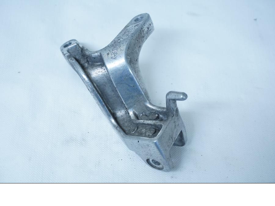 Baksidan pÄ FotpinnefÀste frÄn en Yamaha YZF 1000 R -1997 motorcykel.