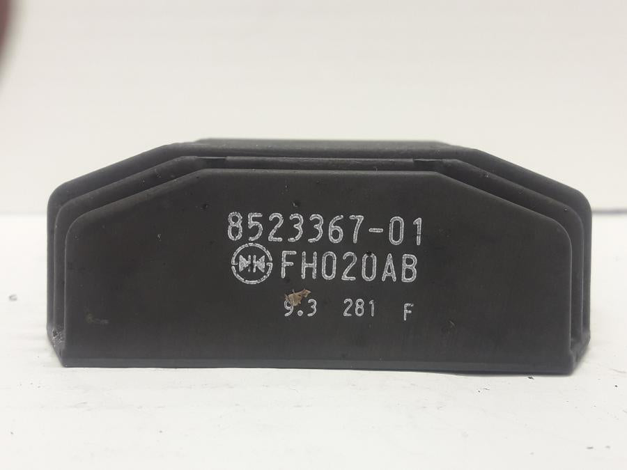 Baksidan på Likriktare från en BMW R 1250 RS -2020 motorcykel.