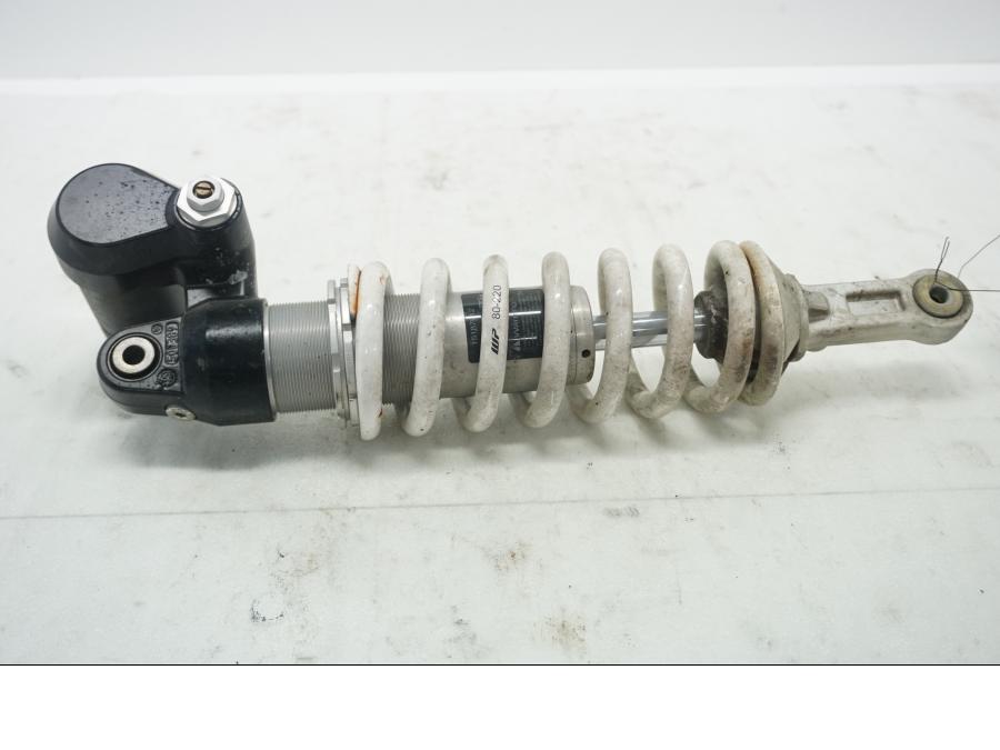 Höger sida på Stötdämpare från en KTM 690 SMCR -2016 motorcykel.