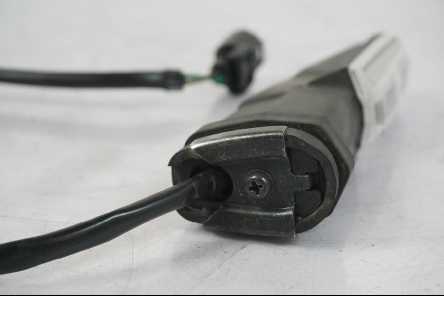 Snett uppifrån på Blinkers LED från en Kawasaki Z 900 -2021 motorcykel.