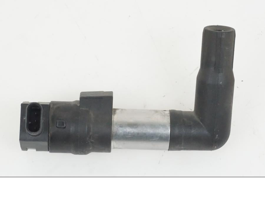 Höger sida på Tändspole från en BMW R Ninet -2017 motorcykel.