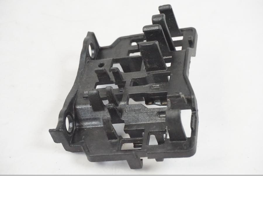 Snett uppifrån på Plast från en KTM 390 Adventure -2021 motorcykel.