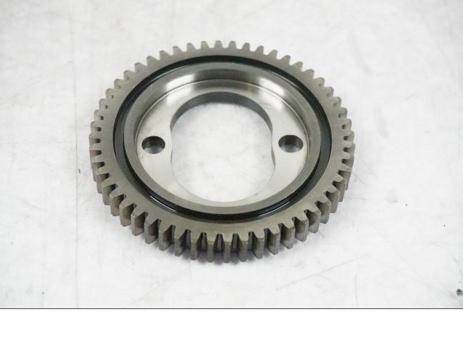 Baksidan på Kamaxel från en BMW K 1200 S -2005 motorcykel.