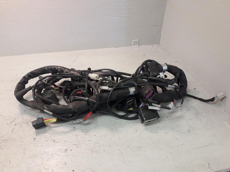 Framsidan på Kabelstam från en Aprilia RS 125 -2017 motorcykel.