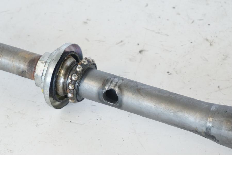 Extrabild2 på Gaffelkrona från en Honda SH 300 A -2011 scooter.