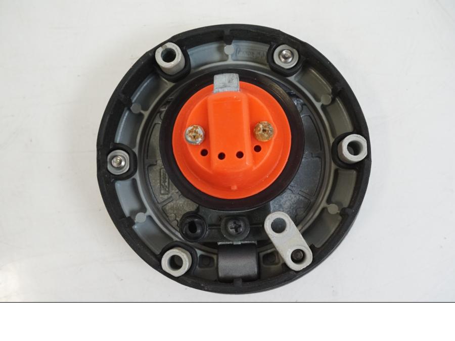 Extrabild2 på Tanklock från en Triumph Speed Triple -2008 motorcykel.