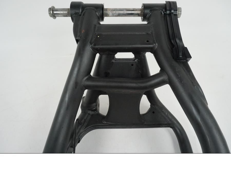 Extrabild5 på Sving från en Kawasaki ER-6F -2016 motorcykel.