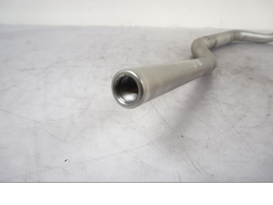 Extrabild3 på Styre från en Yamaha MT-09 -2020 motorcykel.