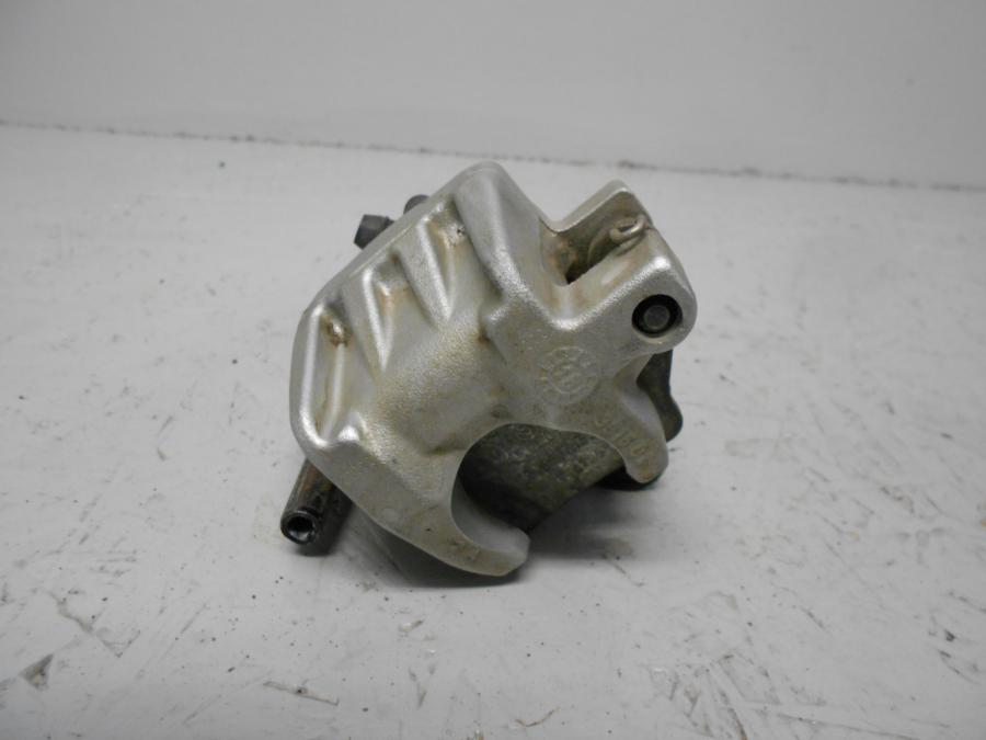 Baksidan på Bromsok från en KTM 690 Enduro -2016 motorcykel.