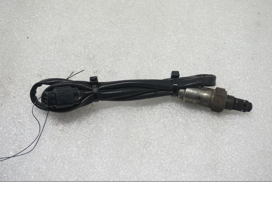 Framsidan på Lambdasond från en Suzuki SV 650 -2016 motorcykel.