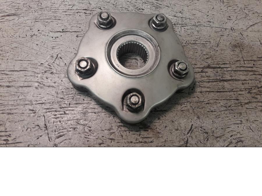 Framsidan på Drevfäste från en Ducati 848 -2010 motorcykel.