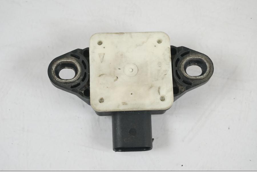 Snett uppifrån på Tilt Sensor från en KTM 1290 Super Duke R -2018 motorcykel.