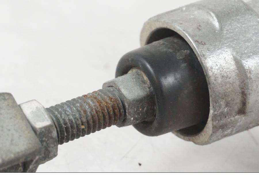 Snett uppifrån på Bromshuvudcylinder från en Suzuki SV 650 S -2005 motorcykel.