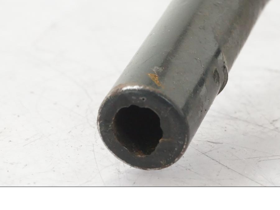 Snett nerifrån på Sidostöd från en BMW K 1100 LT -1999 motorcykel.