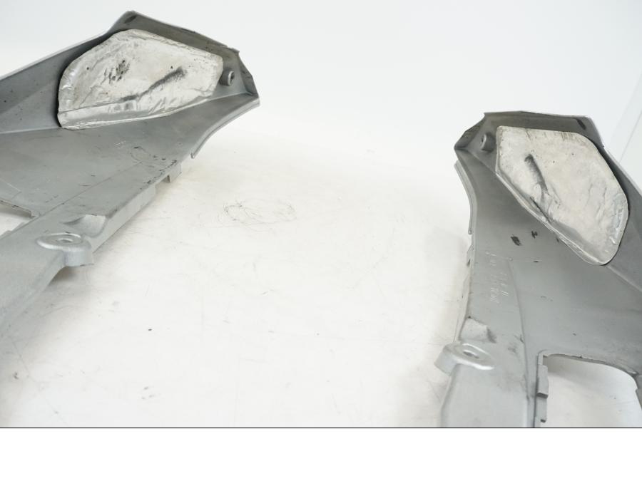 Extrabild5 på Bakvinge från en Honda VFR 800 -2003 motorcykel.