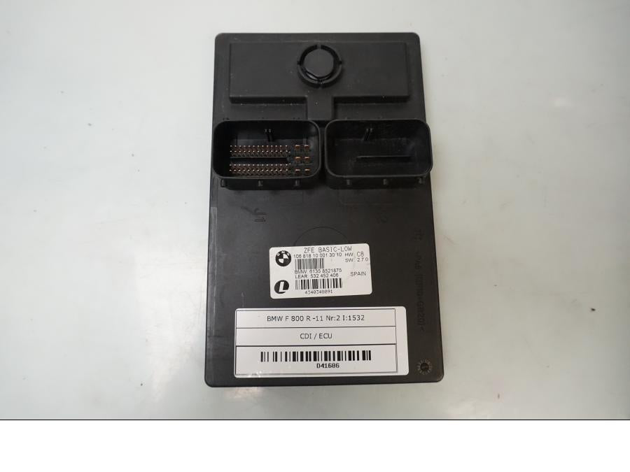 Baksidan på CDI / ECU från en BMW F 800 R -2011 motorcykel.