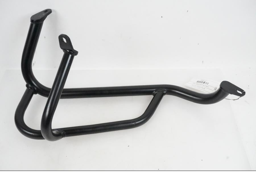 Höger sida på Motorskyddsbåge från en H-D Pan America -2022 motorcykel.