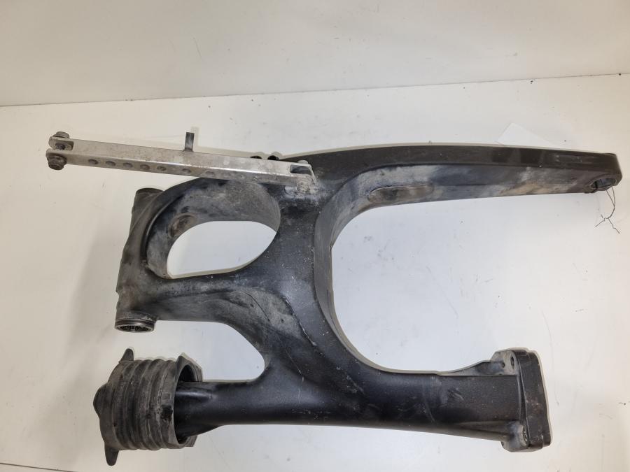 Snett uppifrån på Sving från en Yamaha XT 1200 Z -2011 motorcykel.