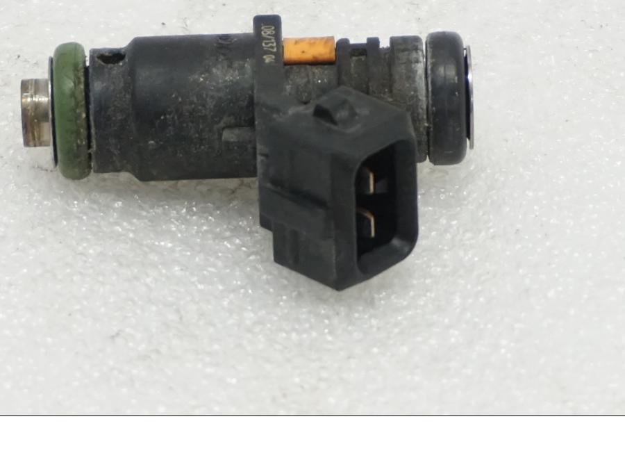 Baksidan på Spridare från en Ducati Monster 696 -2010 motorcykel.