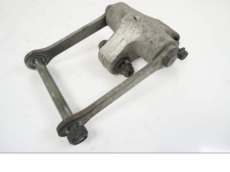 Höger sida på Stötdämparlänkage från en Yamaha BT 1100 -2003 motorcykel.