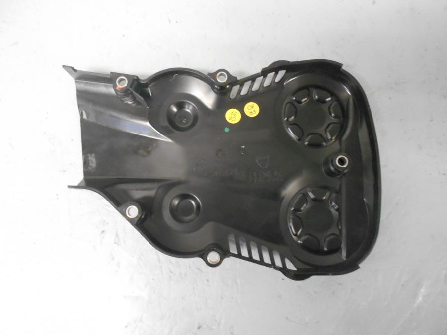 Baksidan på Motorskyddskåpa från en Ducati Monster 1200 -2016 motorcykel.