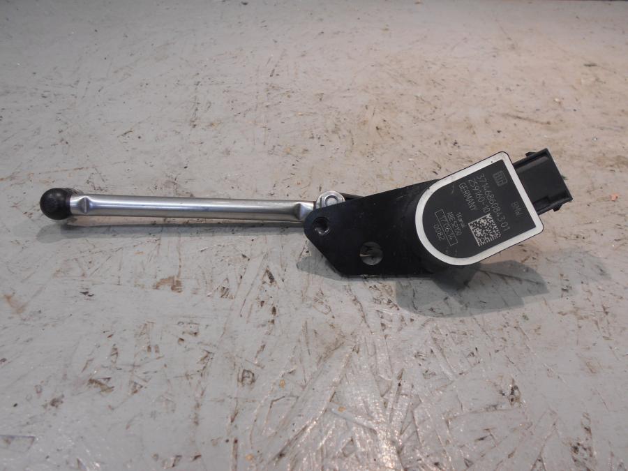 Framsidan på Nivåsensor från en BMW K 1600 -2015 motorcykel.