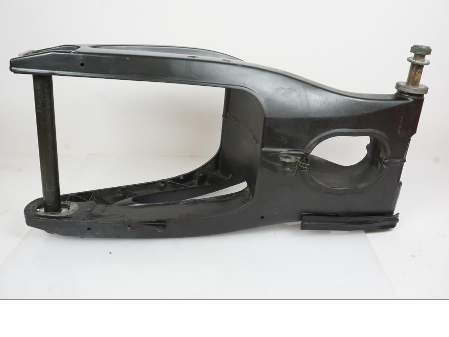 Höger sida på Sving från en Yamaha YZF R6 -2006 motorcykel.