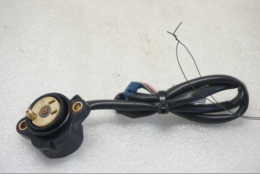 Baksidan på Växelindikator från en Suzuki SV 650 -2016 motorcykel.