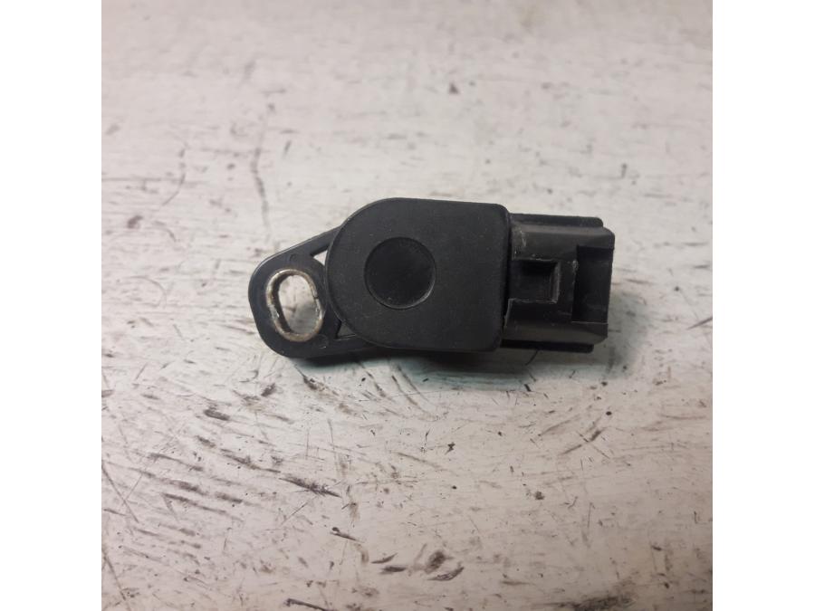 Framsidan på TPS från en Kawasaki VN 900 -2007 motorcykel.