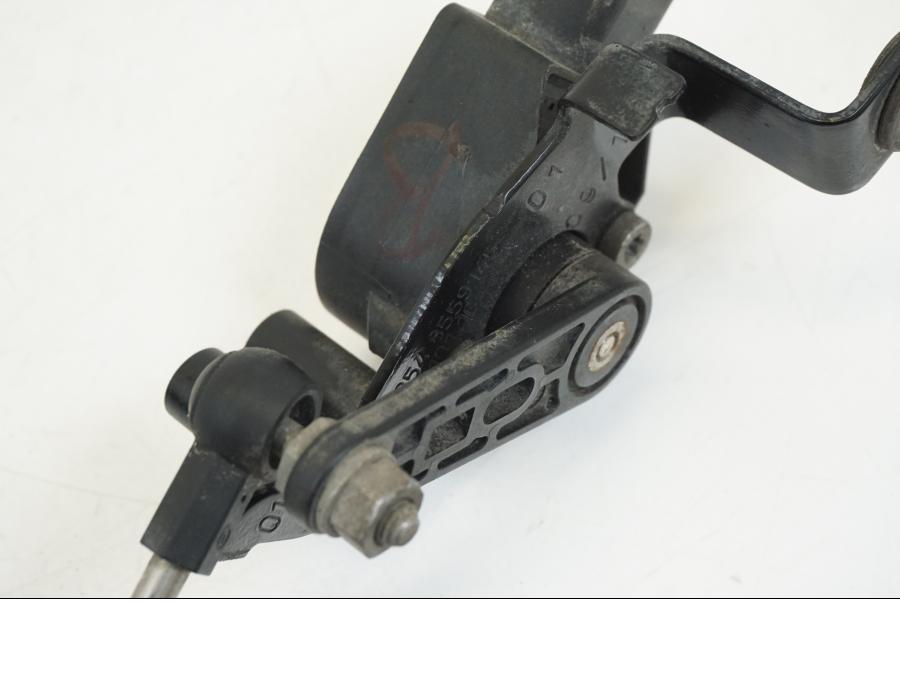 Extrabild5 på Vevaxelsensor från en BMW R 1250 GS -2019 motorcykel.