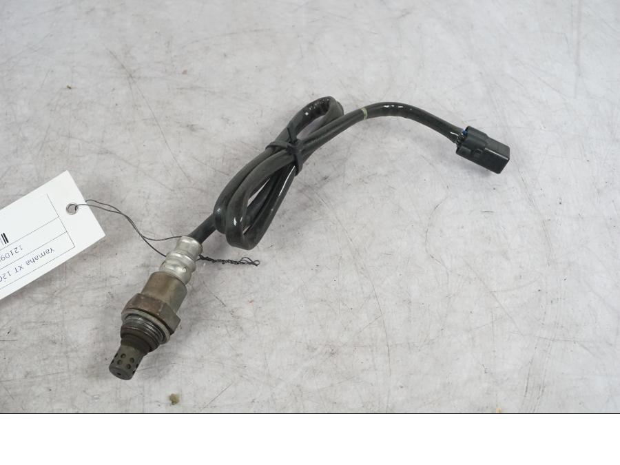 Framsidan på Lambdasond från en Yamaha XT 1200 Z -2011 motorcykel.