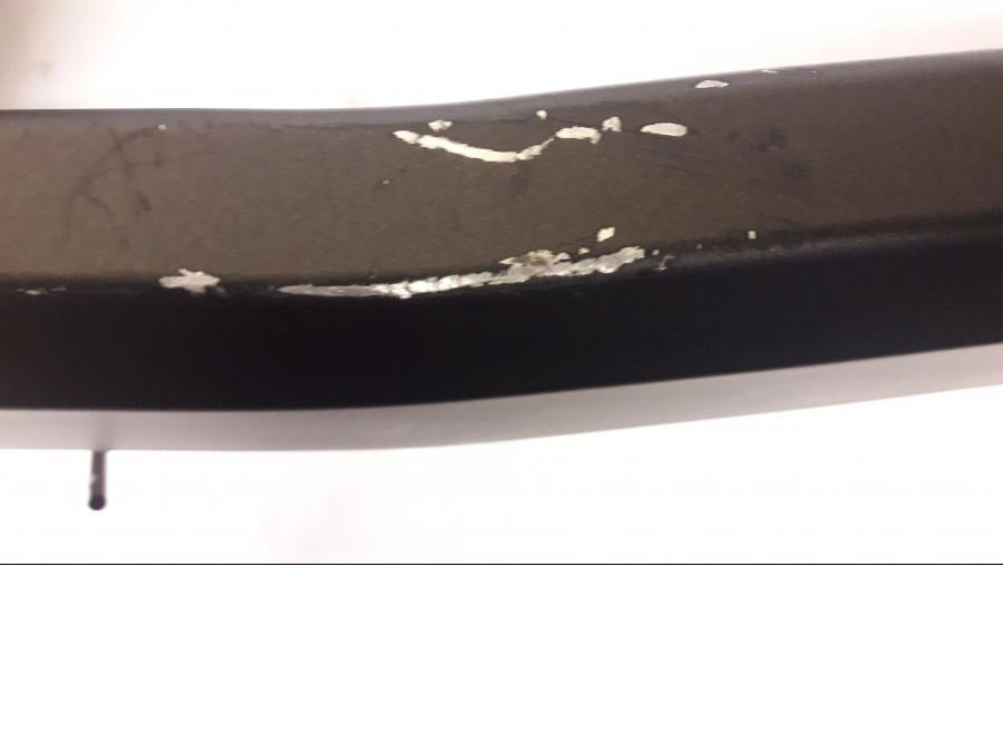 Vänster sida på Sving från en Kawasaki Z 900 -2020 motorcykel.