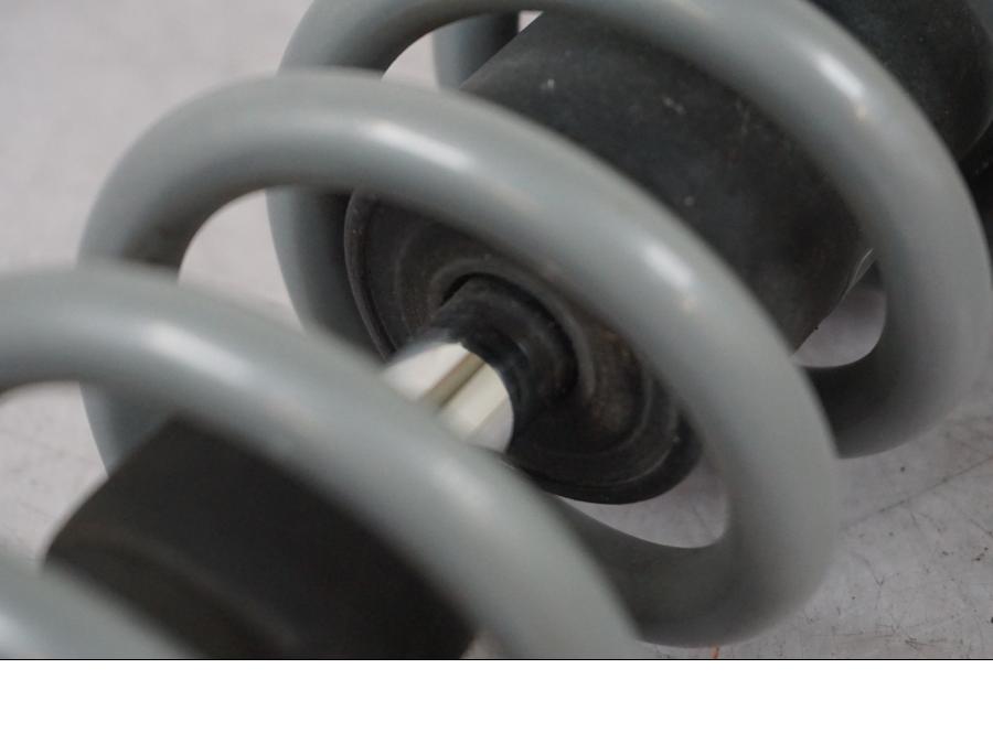 Extrabild3 på Stötdämpare från en BMW R 1200 R -2007 motorcykel.