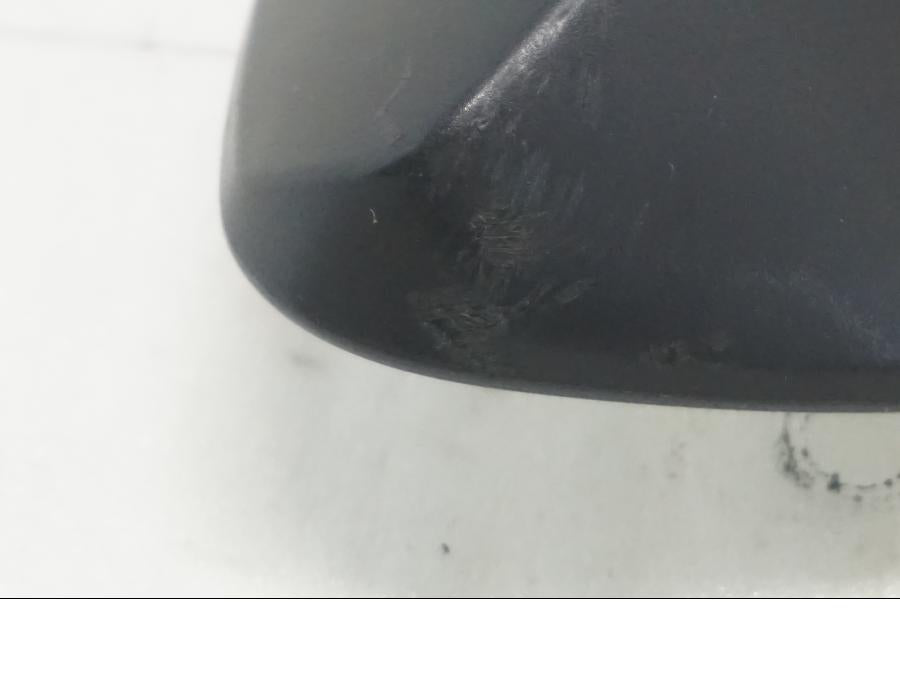 Vänster sida på Backspegel från en Honda CBR 500 R -2013 motorcykel.